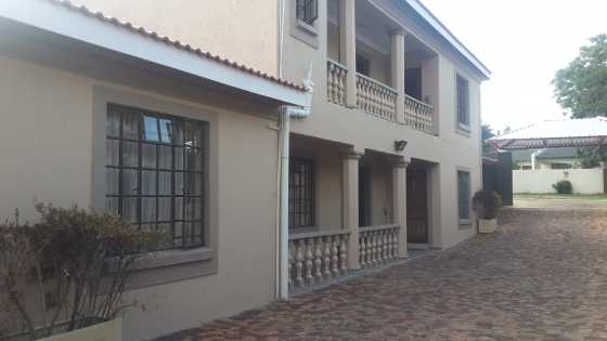 ACCOMODATION AVAILABLE R3000.00 (WATER amp ELECTRICITY INCLUDED) REMBRANDT PARK OPP EDENVALE HOSPITAL