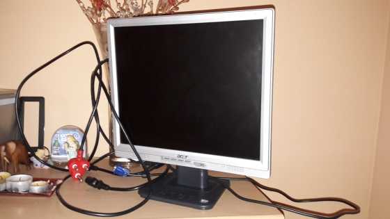 Acer 17quot LCD Monitor screen -Black