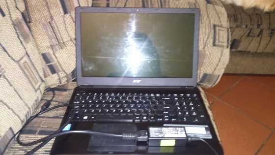 Acer Aspire E1-572