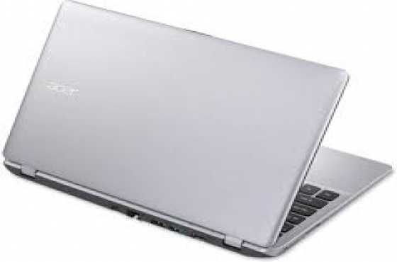 Acer atom laptop very clean r1400