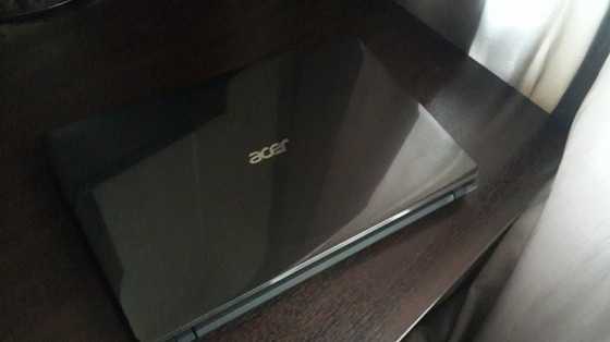 Acer - i3 Intel Laptop