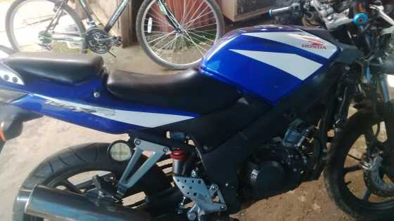 Acident Damaged Honda CBR 125cc