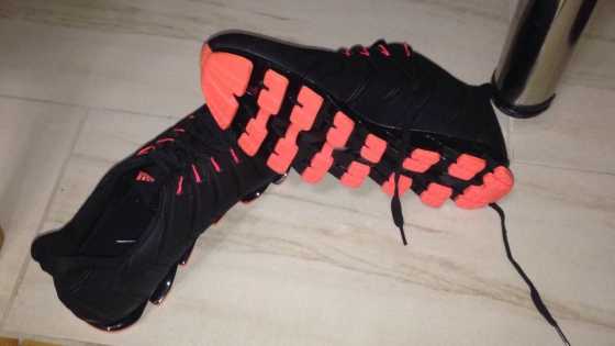 Adidas SpringBlade