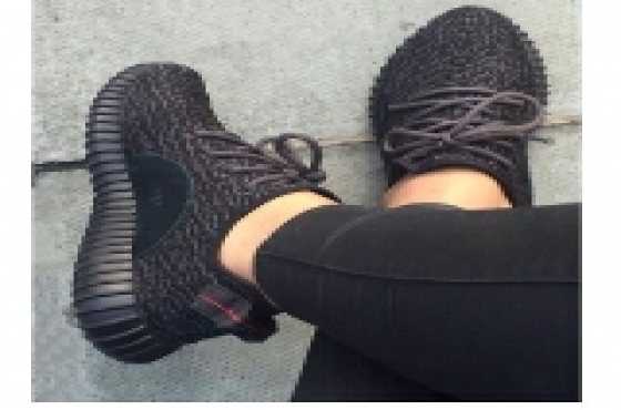 Adidas yeezy 350 boost (winter sale)