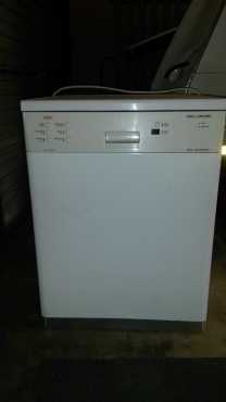 AEG DISHWASHER