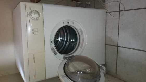 AEG Tumble dryer