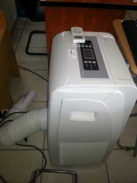 AIR CONDITIONER