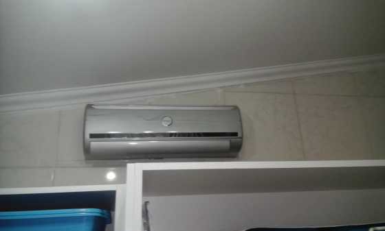 Aircon 12000 btu incl compressor amp wall bracket for  R 2500 onco