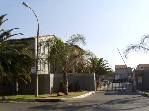 ALBERTON TOWNHOUSE For RENT