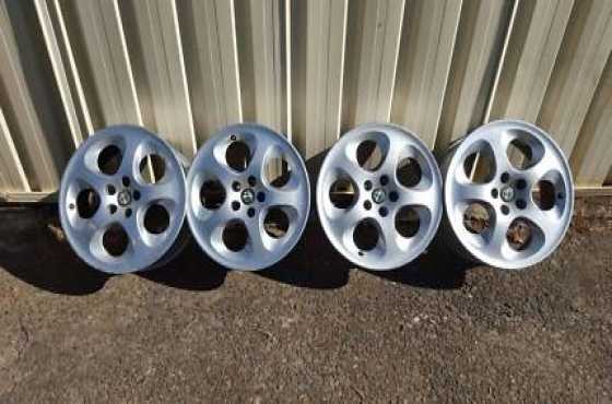 Alfa Romeo 156 16quot Teledial Alloys 6 12Jx16 - Part N 60621622 for sale   Tyres also a