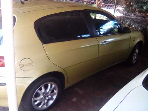 Alfa romeo 2005 model