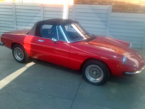 Alfa Romeo Spider 2.0