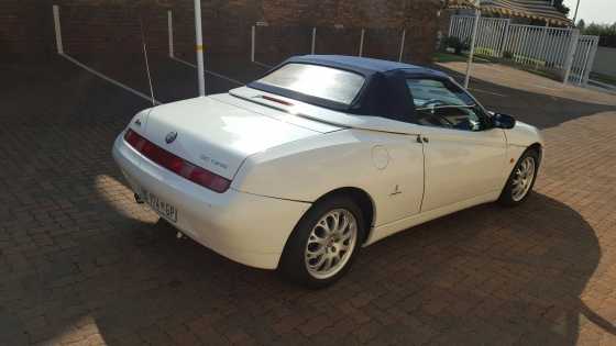 Alfa Romeo Spider Convertible Twin Spark