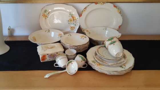 Alfred Meakin crockery