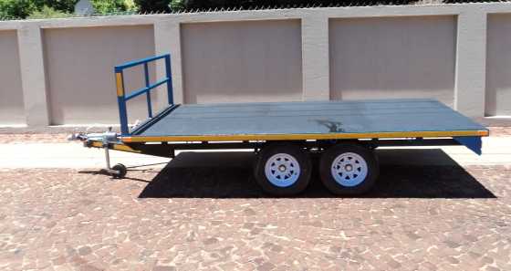 ALL NEW FLAT DECK TRAILER. 2700kg