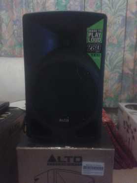 ALTO TX10 Speakers - R 6000.00 (Pair)