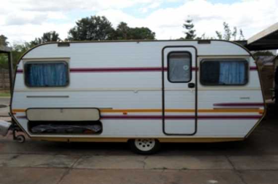 Aluminium caravan