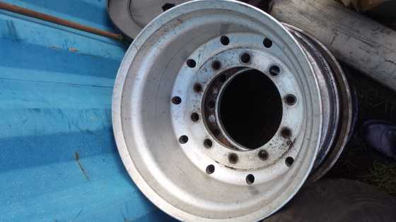 Aluminium rims for sale