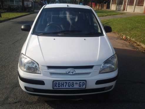 am saling my white hyundai getz