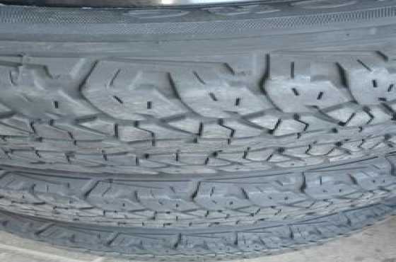 AMAROK Tyres and Mags Firestone , 24570R16 R7,000 Set of 4.