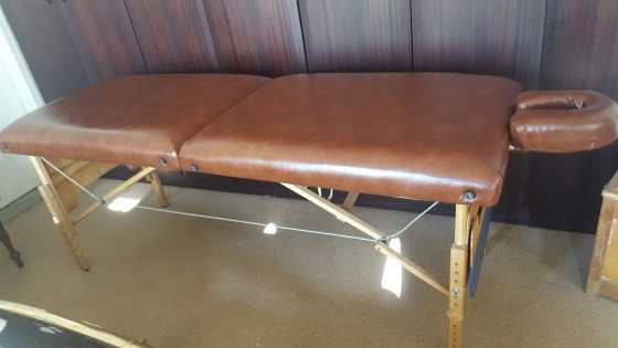 Amazing Portable Vintage Massage Table