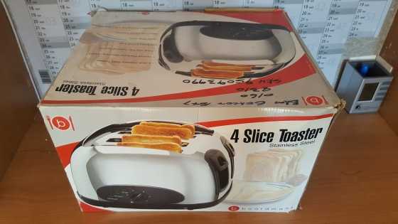 Amazingly cheap brand new boardmans 4 slice toaster for sale