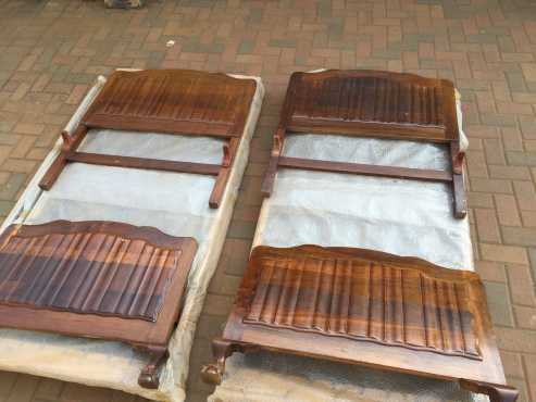 Antique Bedroom Set For Sale