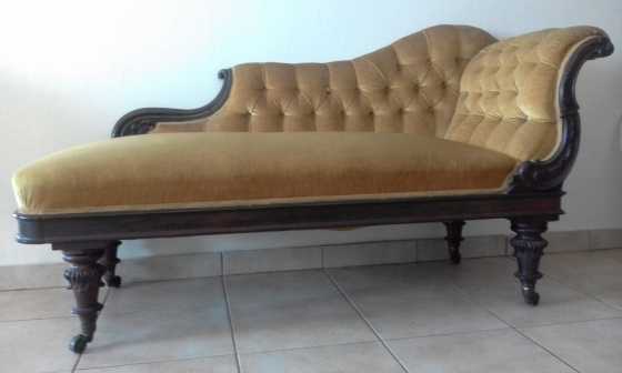 Antique chaise longue