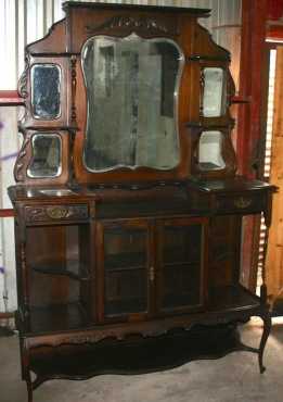 ANTIQUE DISPLAY CABINET