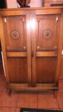 Antique Oak Wardrobe