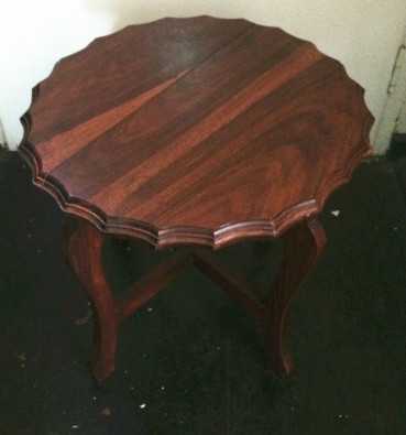 antique round table