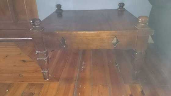 Antique wooden coffee rable