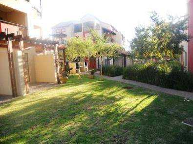 Apartment FOR SALE in Silver Lakes, Pretoria