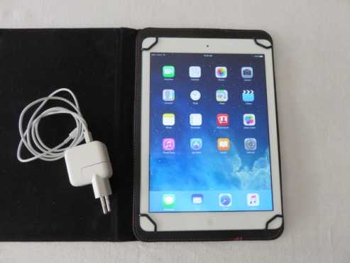 Apple iPad Air (A1475) 16GB WIFI 4G LTE White