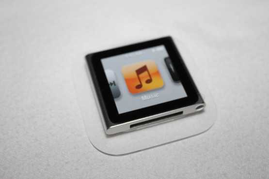 Apple iPod nano 6th generation touch 8GB silver