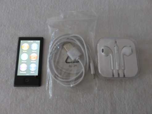 Apple iPod Nano 7th Generation 16 GB Charcoal