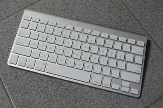 Apple wireless keyboard.