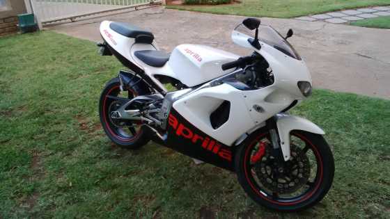 Aprilia Rs 125 with lots of extras