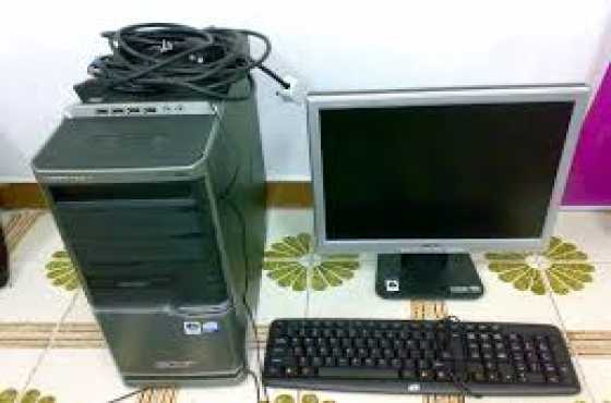 AS good as New mouse 17inch lcd monitor and Keyborad Affordable price