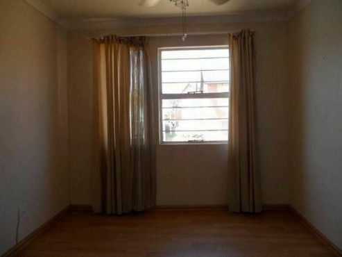 Auckland Park 1bed, bathroom, kitchen, lounge, Rental R4000