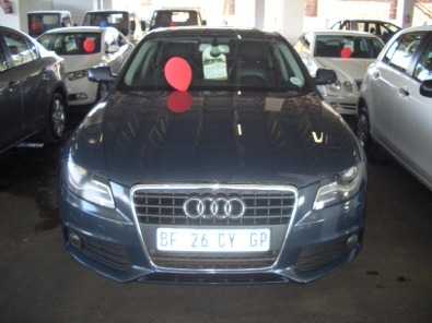 AUDI A4 2.0T AMBITION (B8)