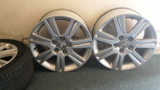 Audi quot17quot Inch origanal rims x 4