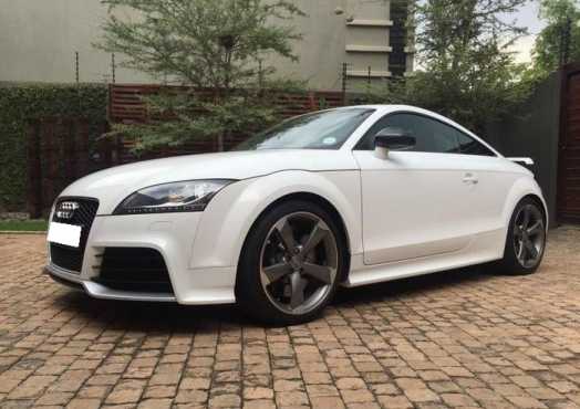 Audi TT S Coupe