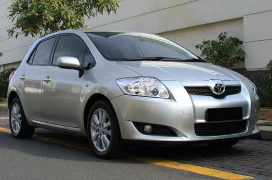 Automatic 2010 Toyota Auris 160 RS