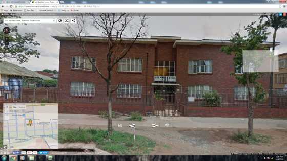 Bach Flat for sale in Henriette Block - Pretoria West