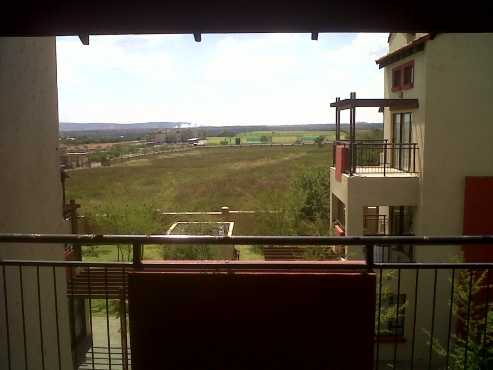 Bachelor apartment on second floor for sale in Oukraal Tyger Valley