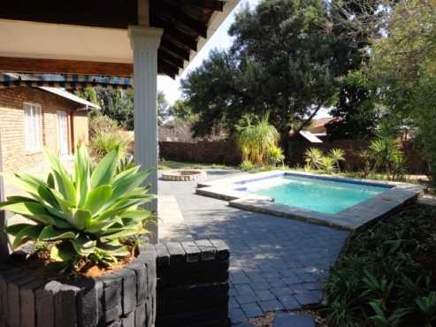 Bachelor Flat - Furnished in Centurion