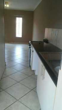 bachelor to rent from R 3 600 in Pretoria North closer to Akasia CLL Amos NOW to view the place