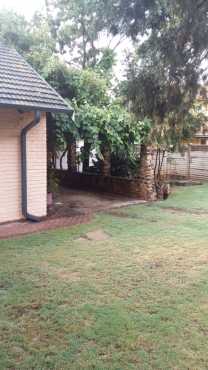 Bachelor039s  1 Bedroom Flat to Rent in Lyttelton Manor - R4000.00 incl