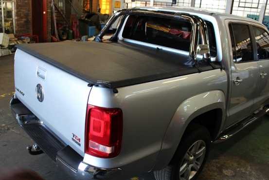 BAKKIE CLIP-IN TONNEAU COVER WITH FRAME